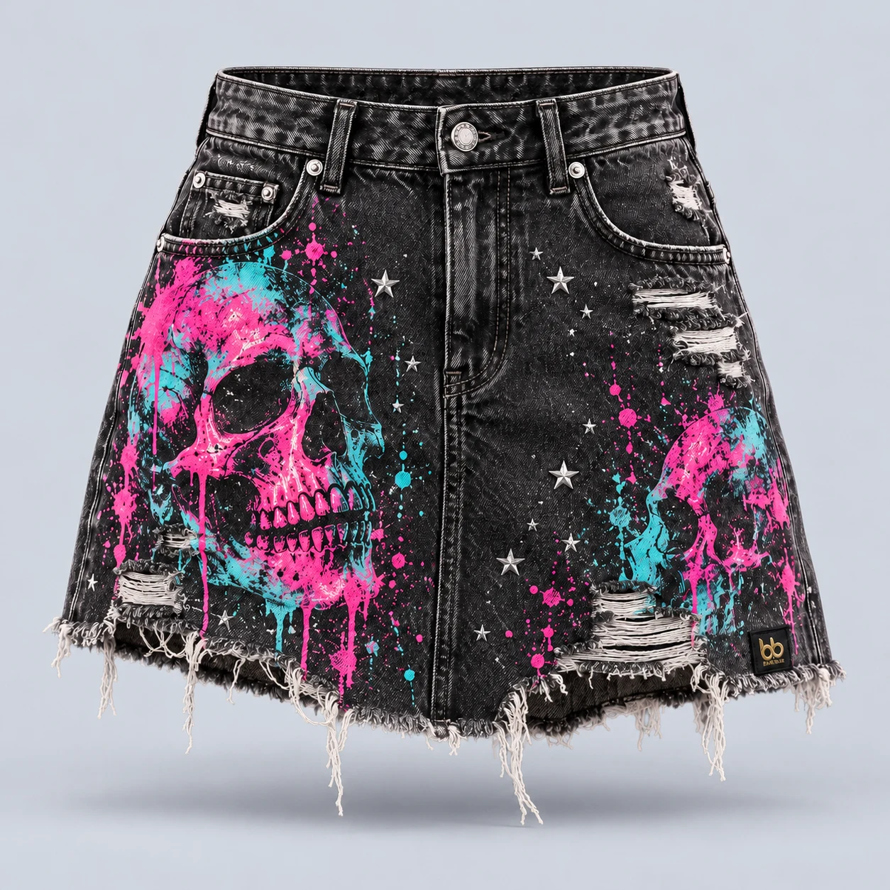 S01 Skull Denim — Denim, cargo and pleated silhouettes with original decorative details.
