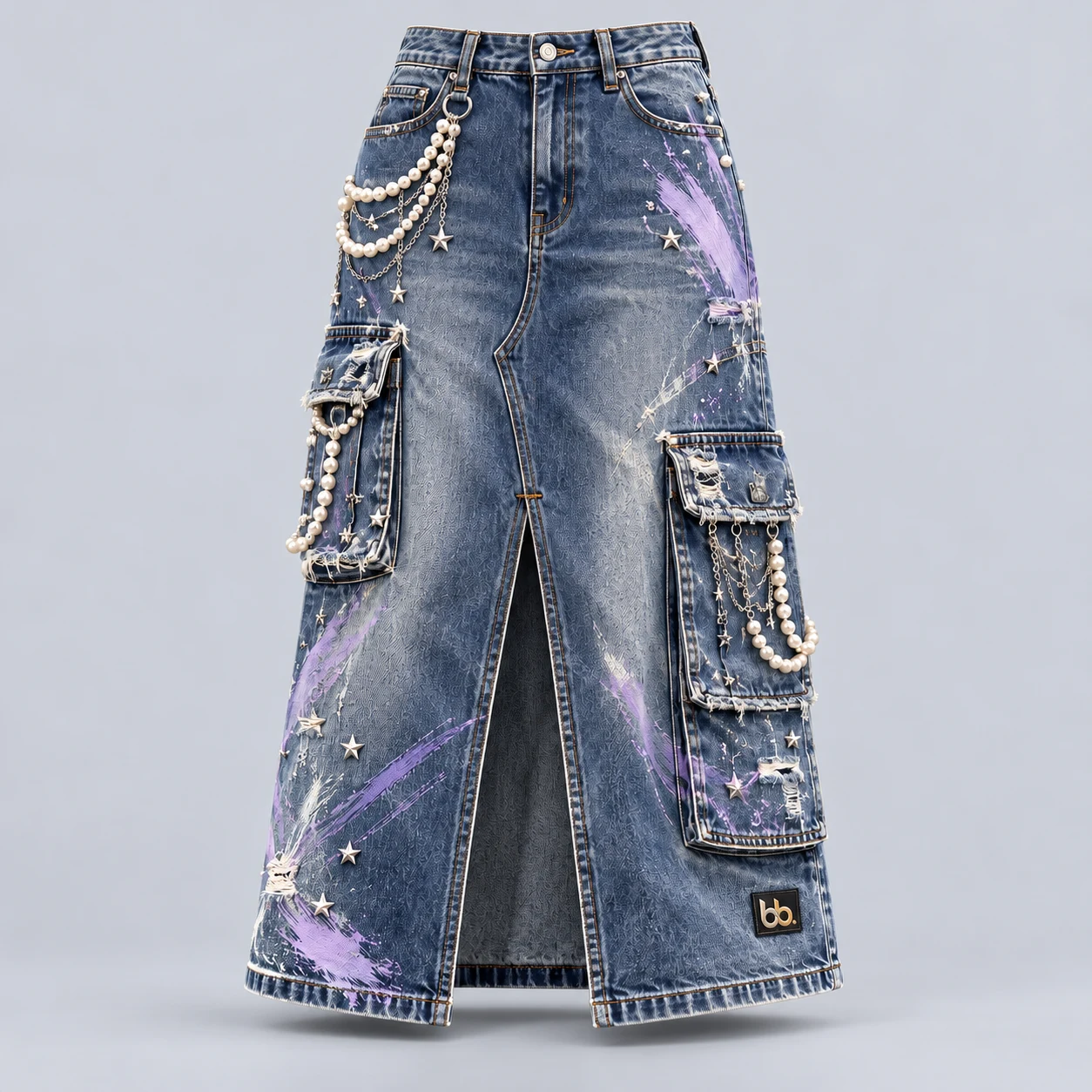 S02 Pearl Cargo Midi — Denim, cargo and pleated silhouettes with original decorative details.